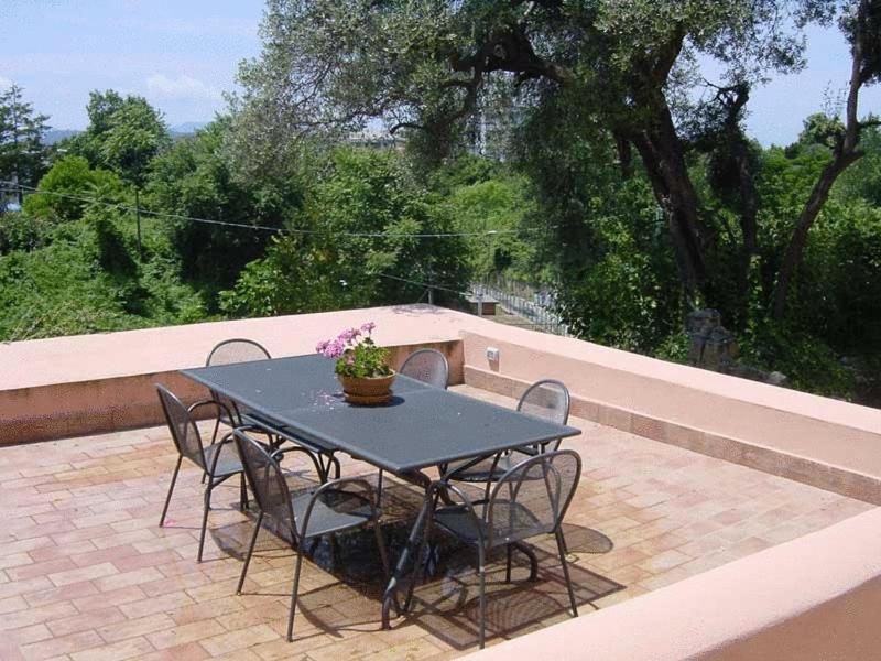Aparthotel Flegrea House Pozzuoli Zewnętrze zdjęcie