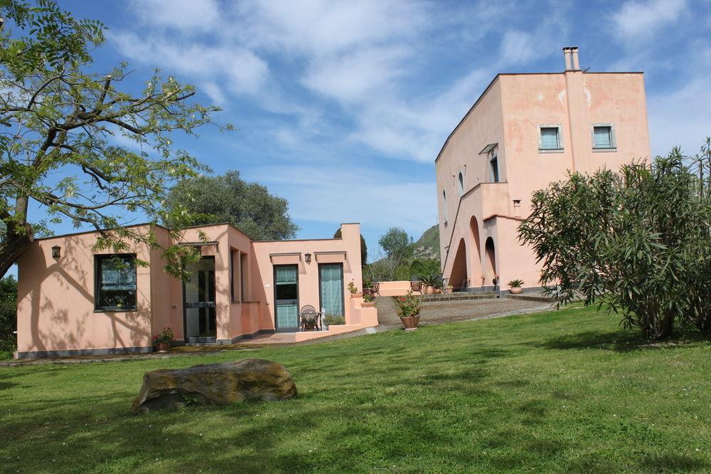 Aparthotel Flegrea House Pozzuoli Zewnętrze zdjęcie