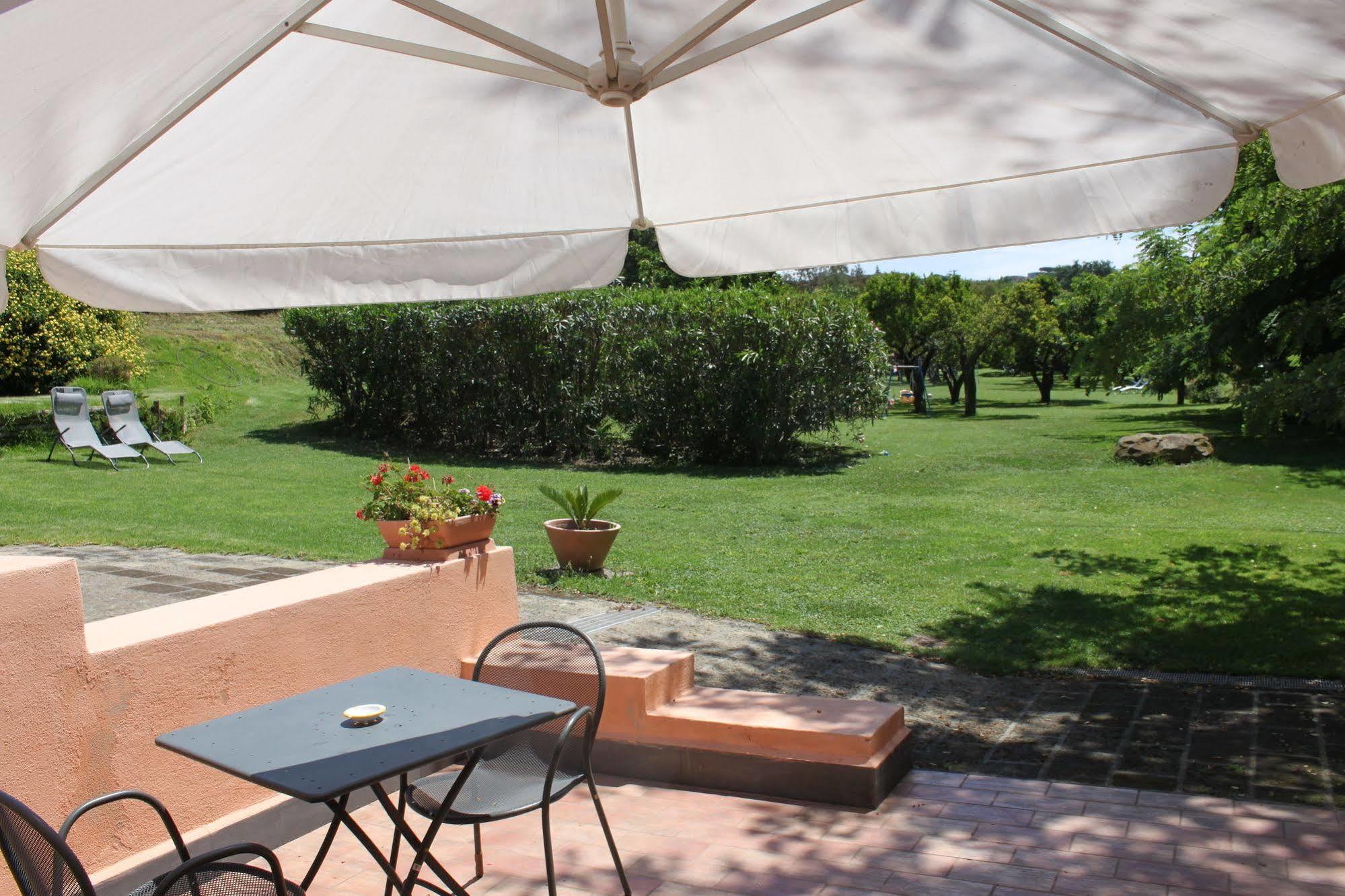 Aparthotel Flegrea House Pozzuoli Zewnętrze zdjęcie