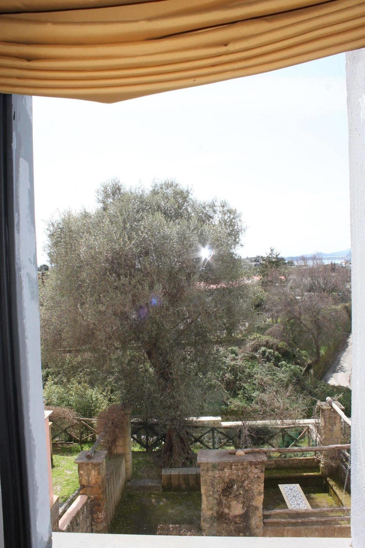 Aparthotel Flegrea House Pozzuoli Zewnętrze zdjęcie