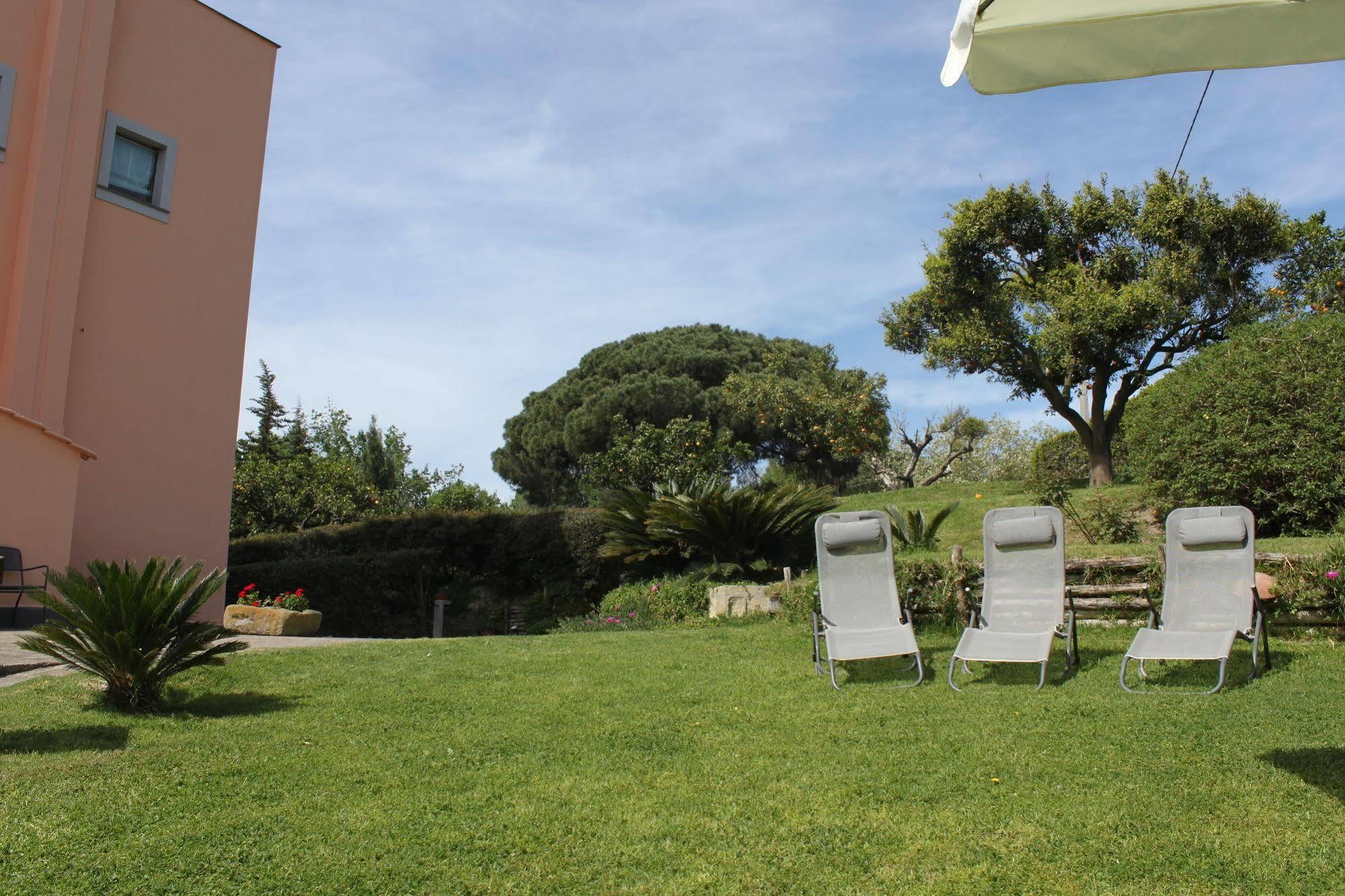 Aparthotel Flegrea House Pozzuoli Zewnętrze zdjęcie