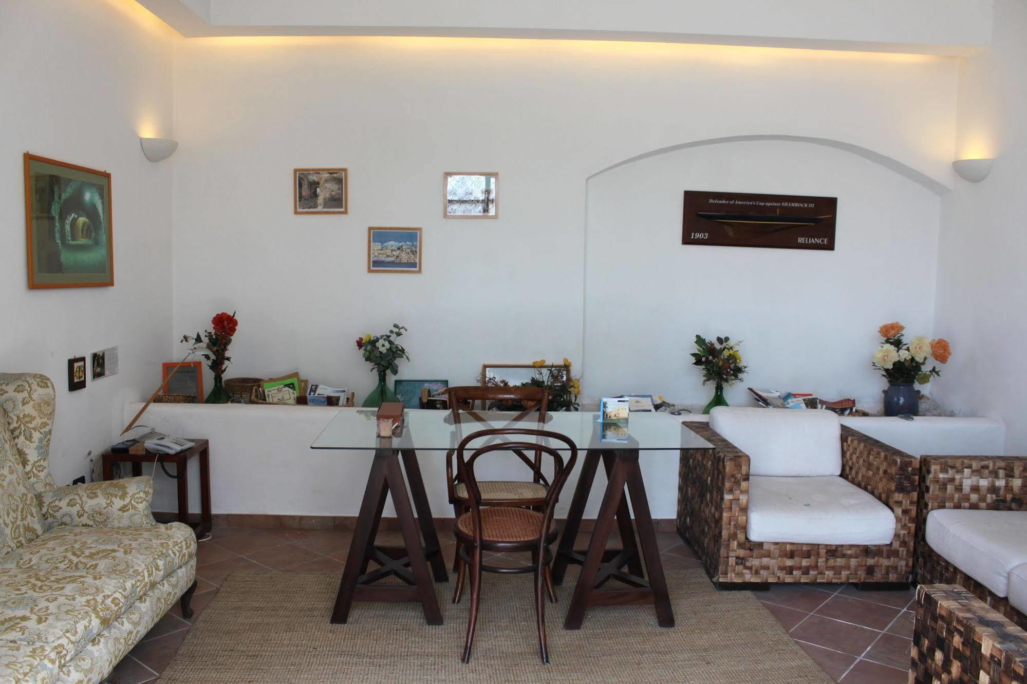 Aparthotel Flegrea House Pozzuoli Zewnętrze zdjęcie