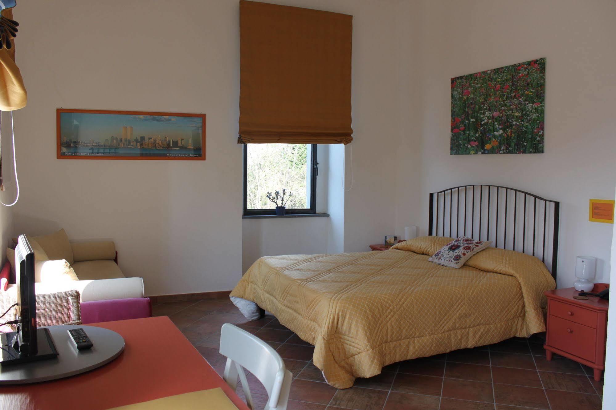 Aparthotel Flegrea House Pozzuoli Zewnętrze zdjęcie